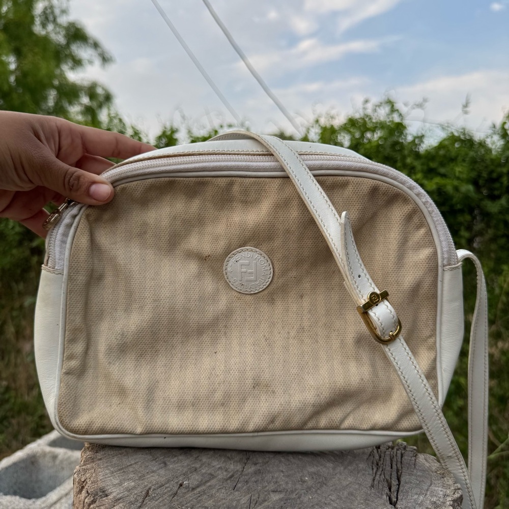 FENDI Shoulder Bag S.A.S. OLD Canvas White Stripe Stained Scratched Used
